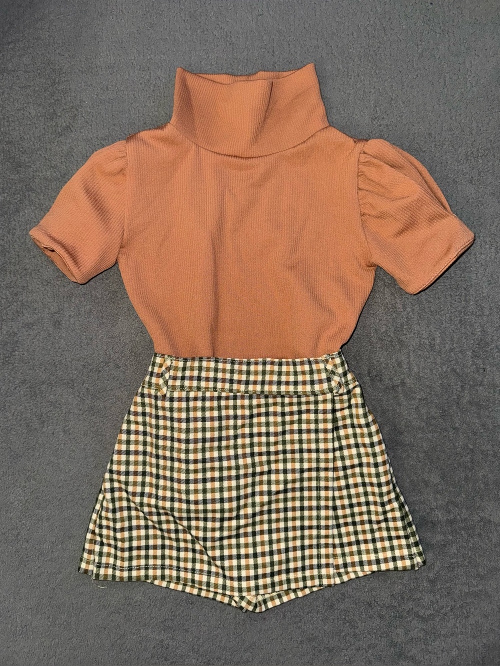 Laila & Lyra Girls Brown Ribbed Turtleneck Plaid Skort 2 Piece Fall Outfit